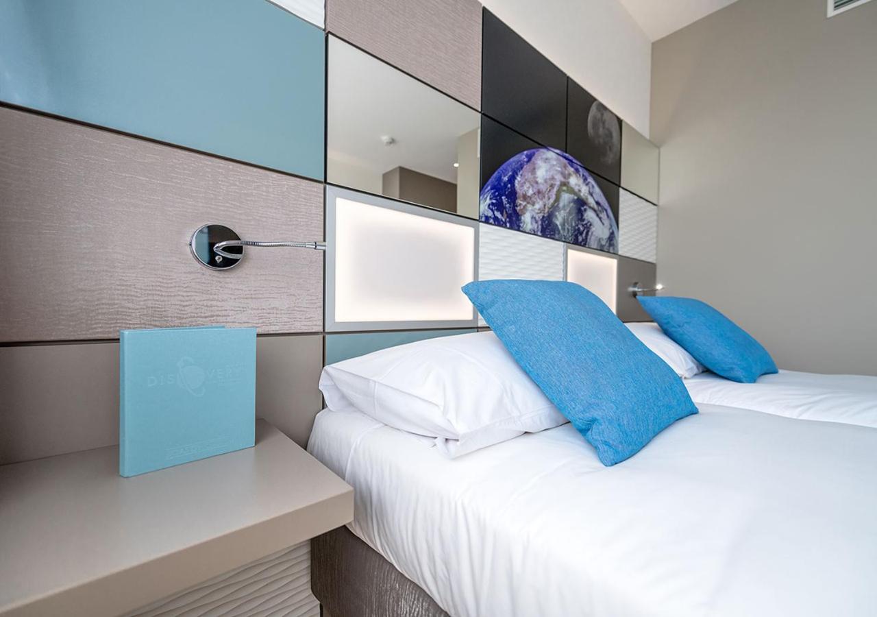 Discovery Hotel 3* Superior Кріссіер Екстер'єр фото